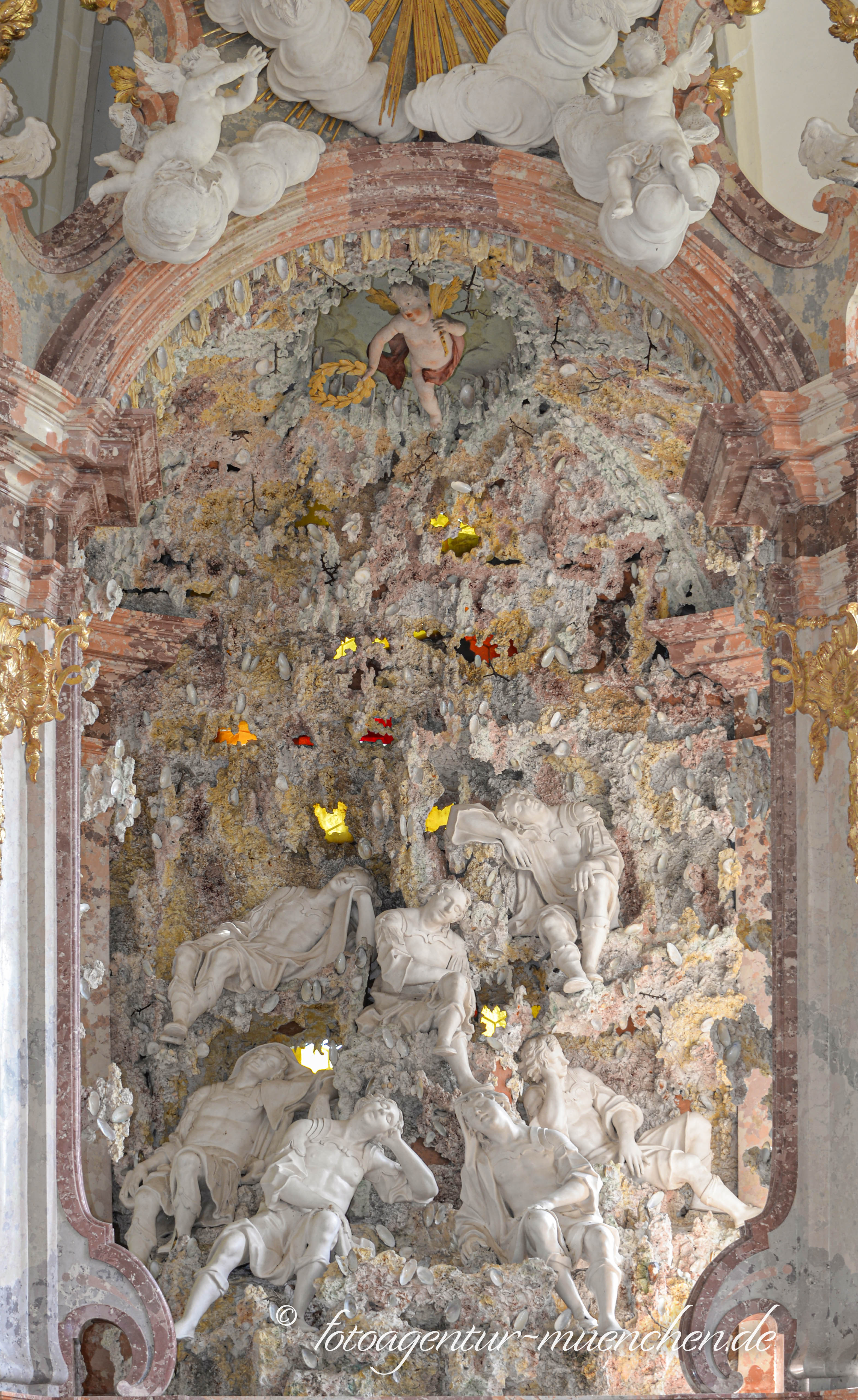 Siebenschläferkirche - Altar
