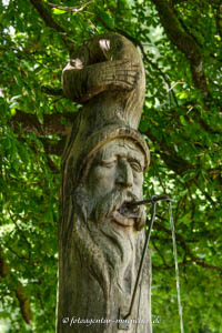  - Holztrogbrunnen „Wasserspeiender Faun“ 