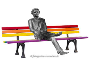 Ludwig auf der Regenbogenbank