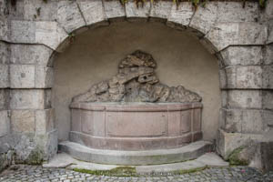 Lallinger Adolf - Grottenbrunnen