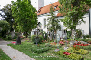 Bogenhausner Friedhof