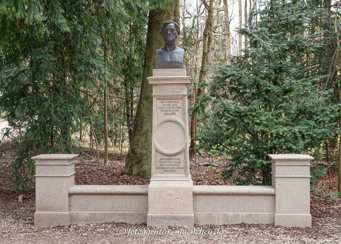 Denkmal für Jakob Bauer