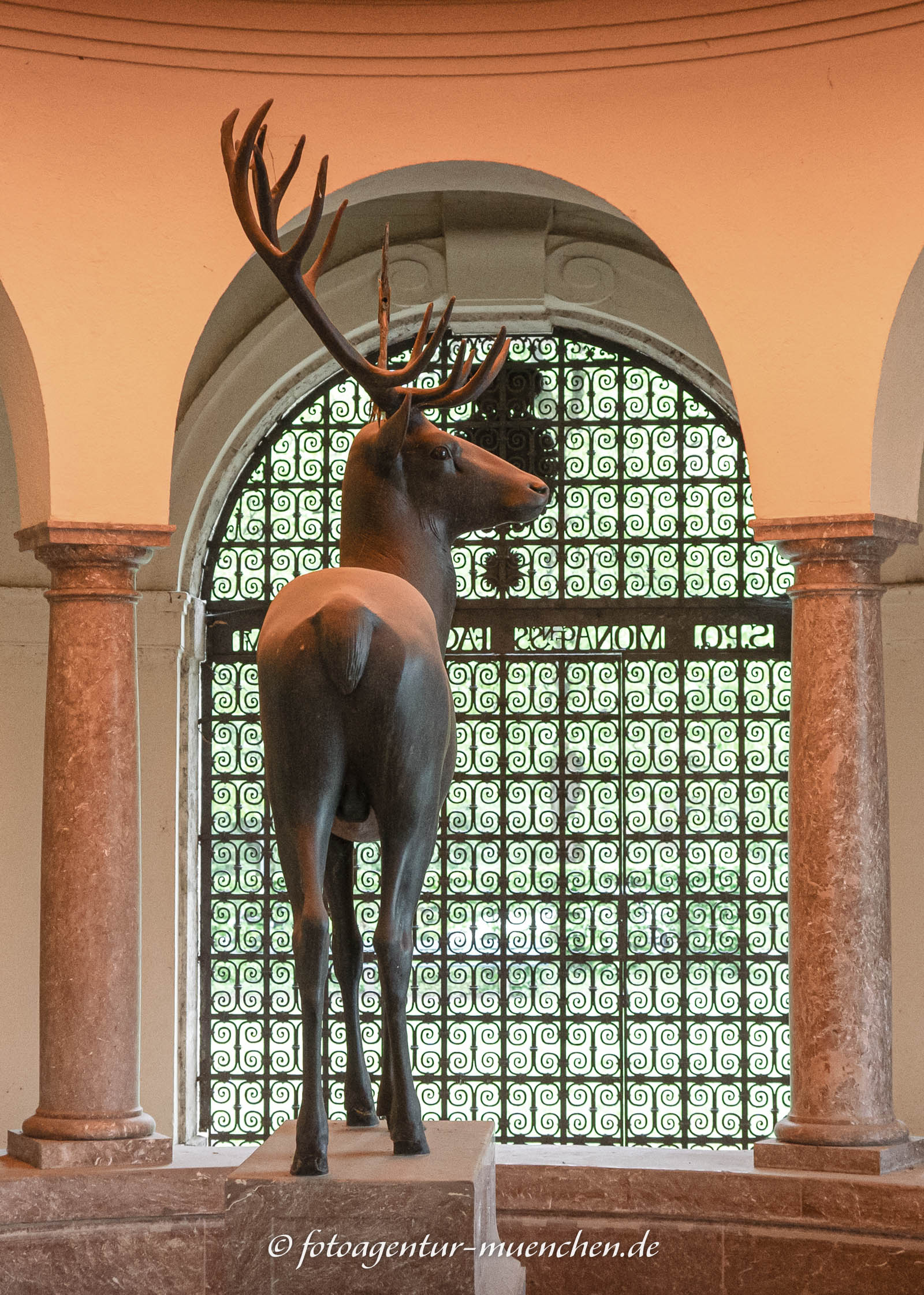 Hirsch (Hubertusbrunnen)