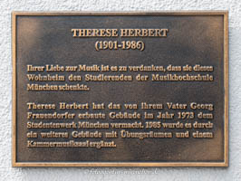  - Gedenktafel - Therese Herbert