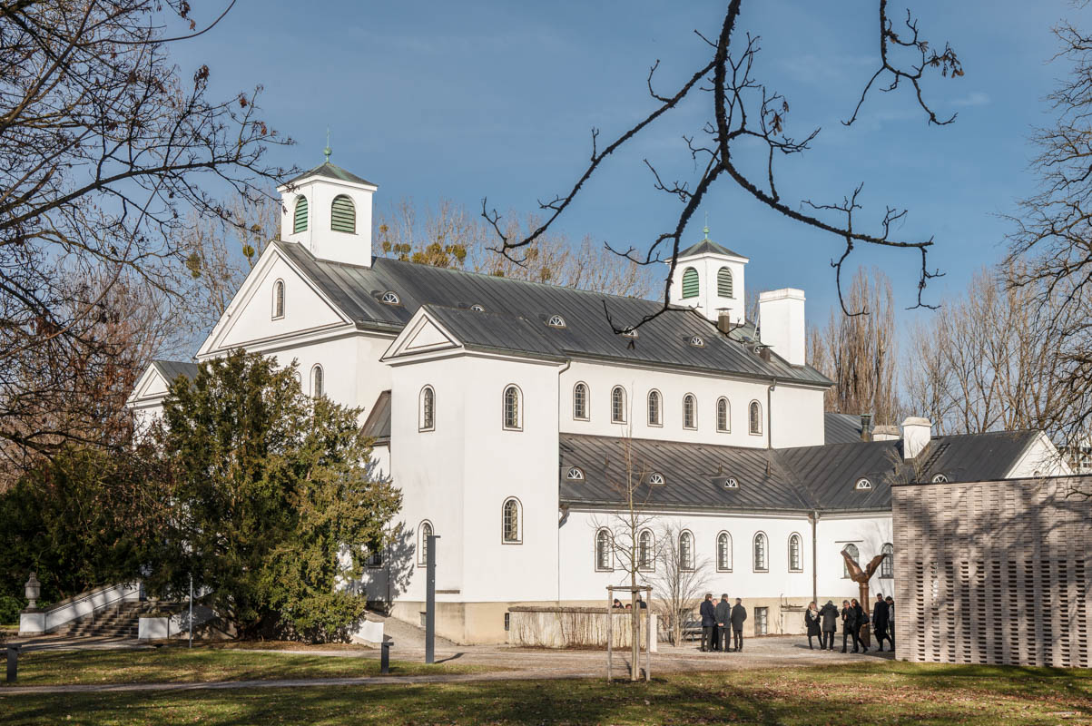 title=Krematorium - Ostfriedhof - St.-Martin-Straße - Grässel Hans