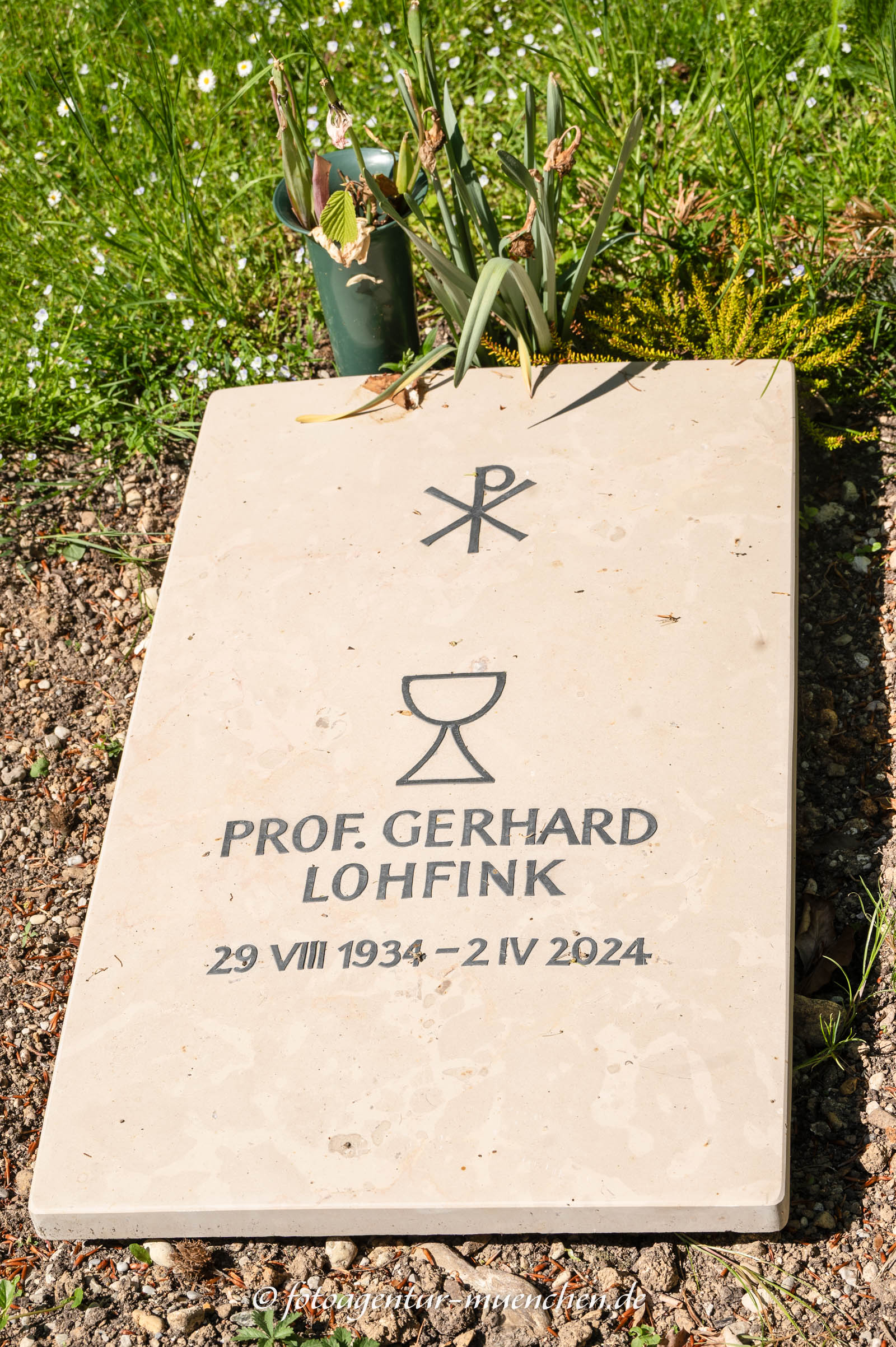 Grab - Gerhard Lohfink