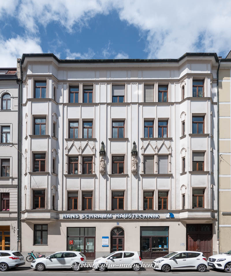title=Mietshaus - Häberlstraße  - Schreiner Wolfgang