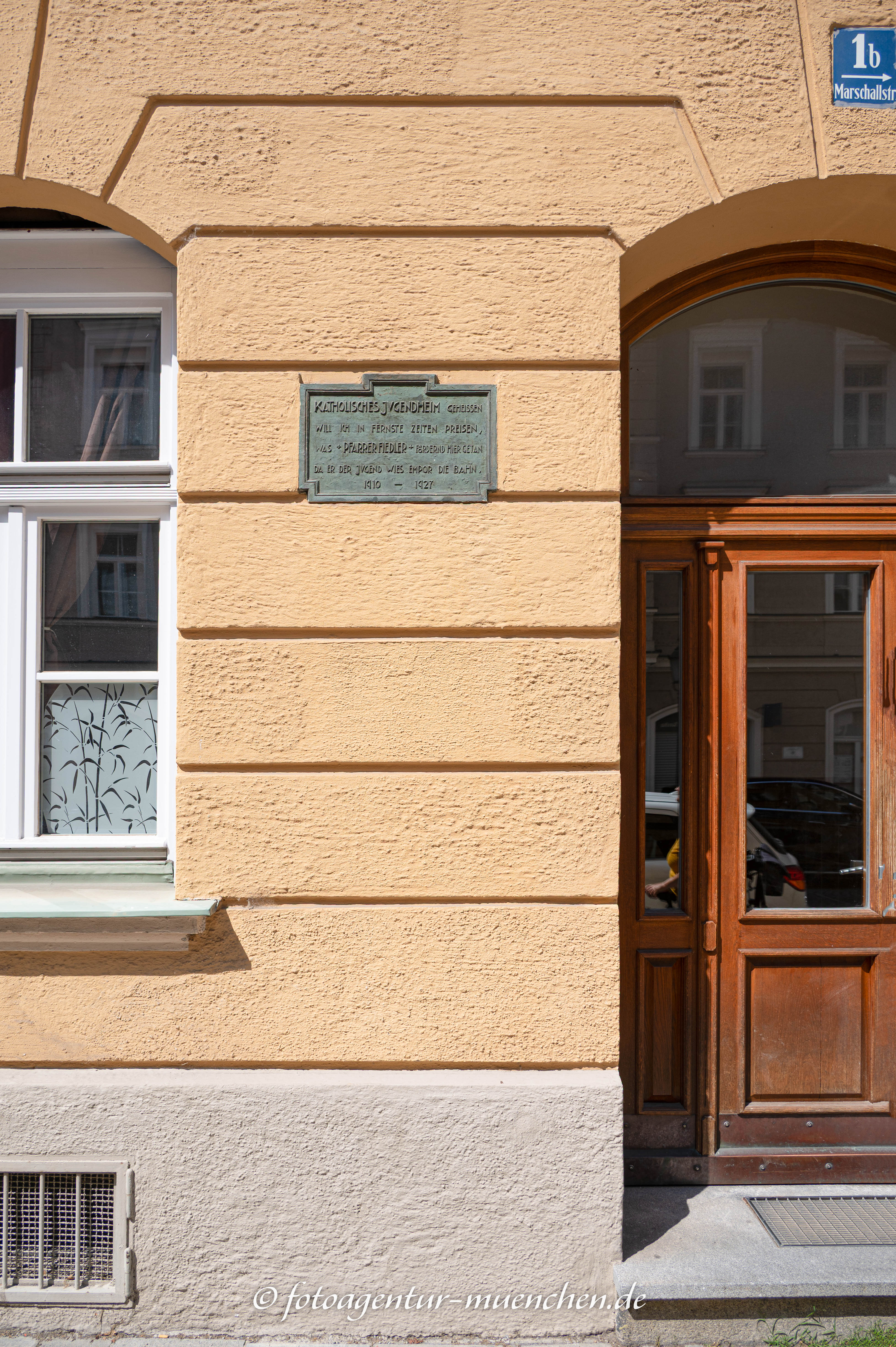 Gedenktafel - Katholisches Jugendheim