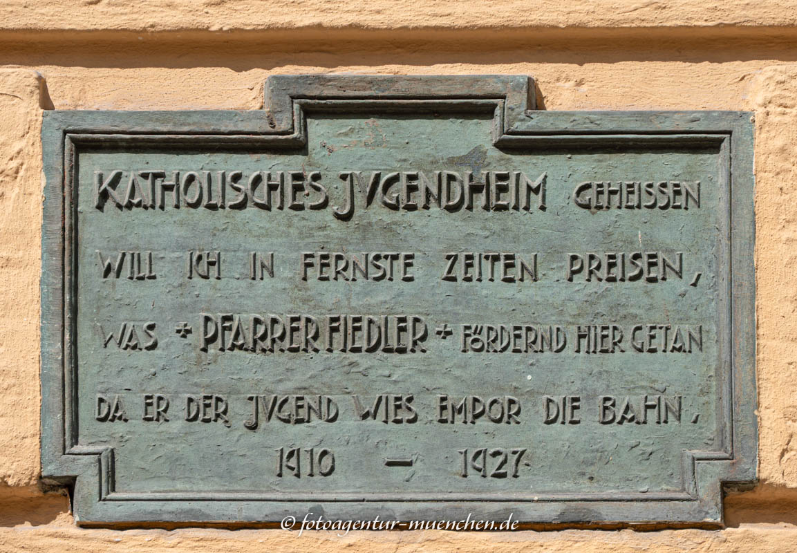 Gedenktafel - Katholisches Jugendheim