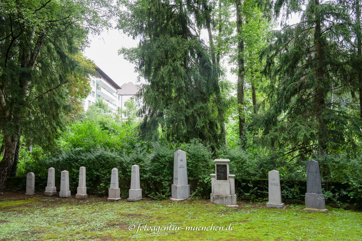 KZ-Friedhof Igling-Holzhausen