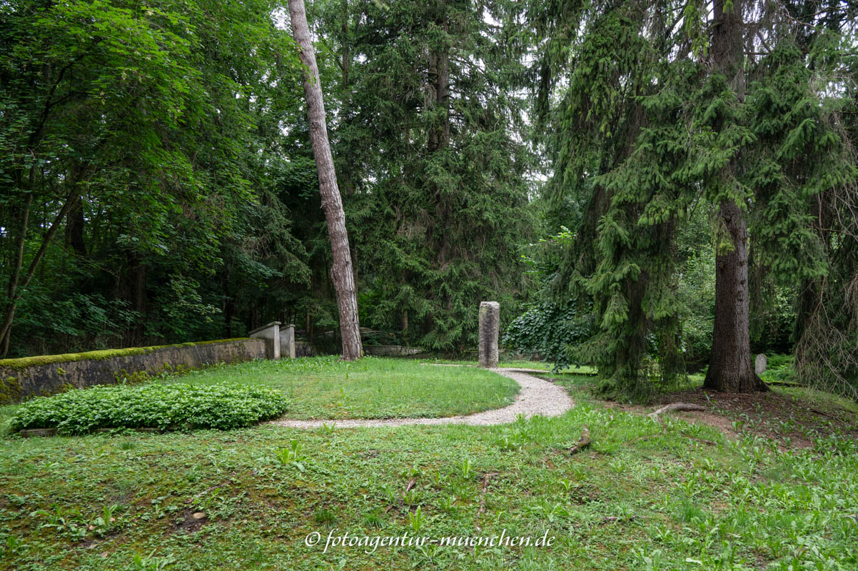 KZ-Friedhof und -Gedenkstätte Stoffersberg 