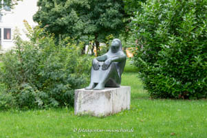 Berthold Joachim - Die Sitzende