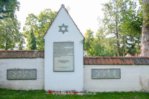 - Gedenktafel - KZ-Friedhof