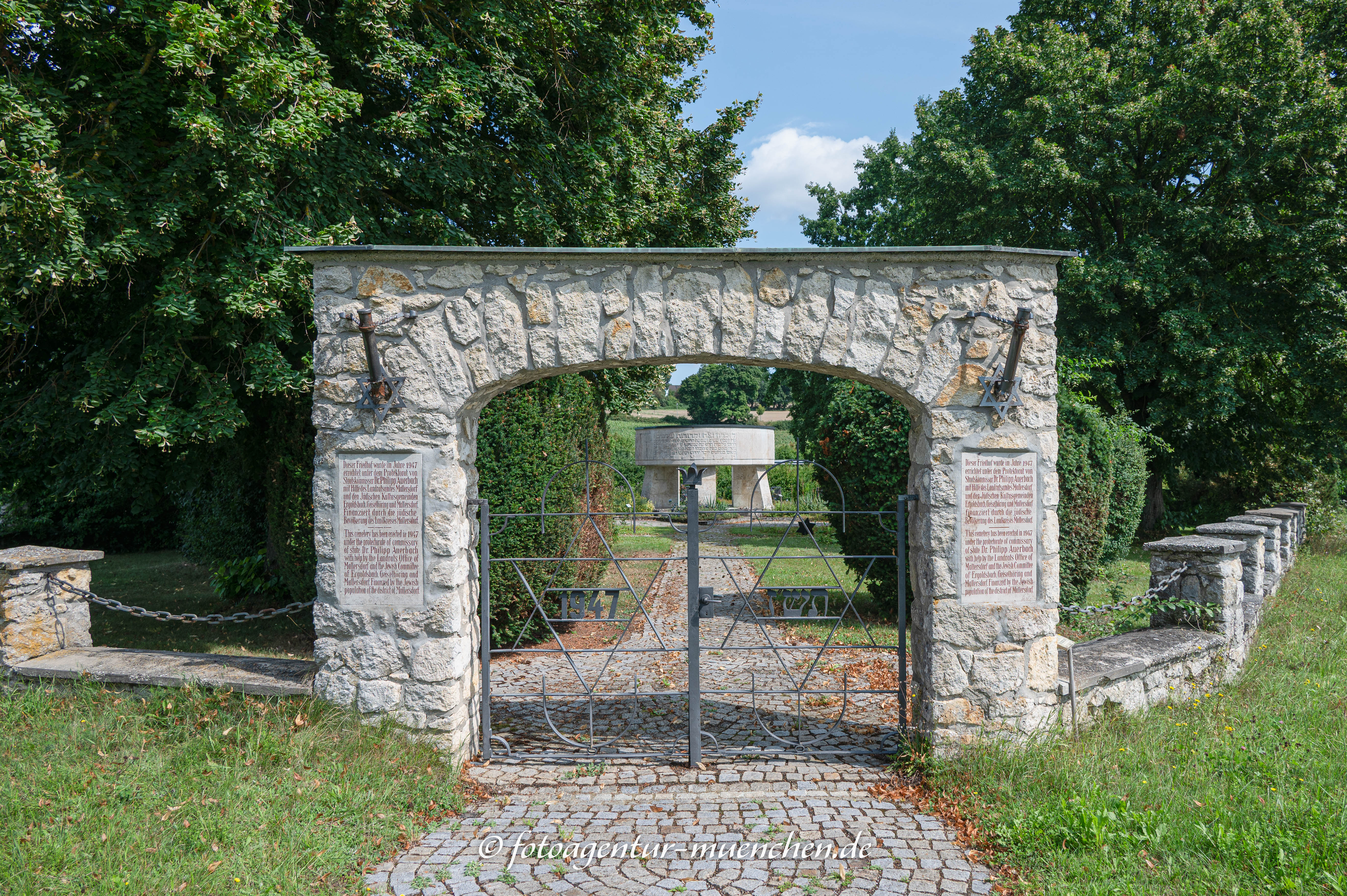 KZ-Friedhof - Steinrain-Mallersdorf
