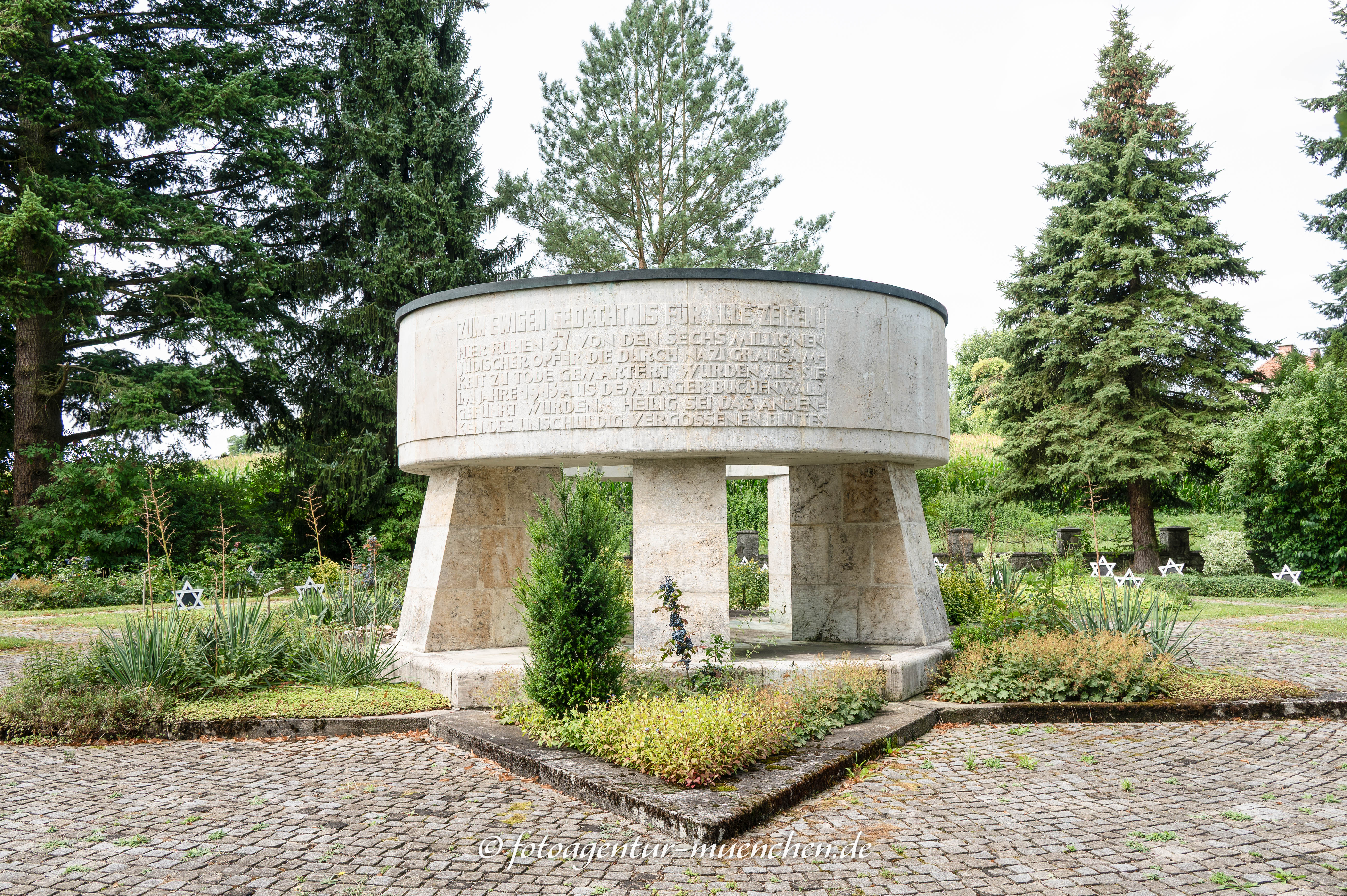 KZ-Friedhof - Steinrain-Mallersdorf