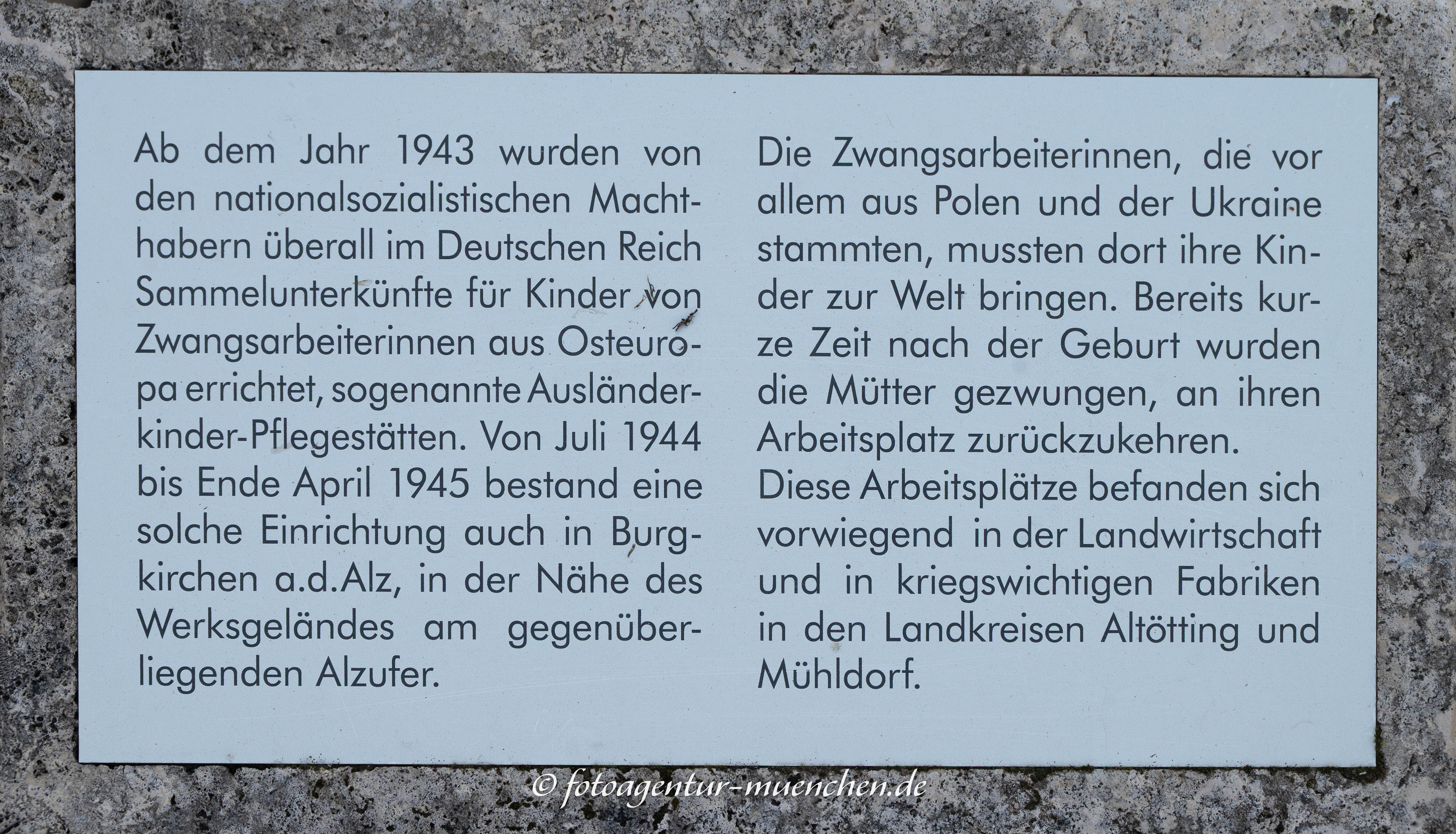 Kindergrab Burgkirchen - Infotafel