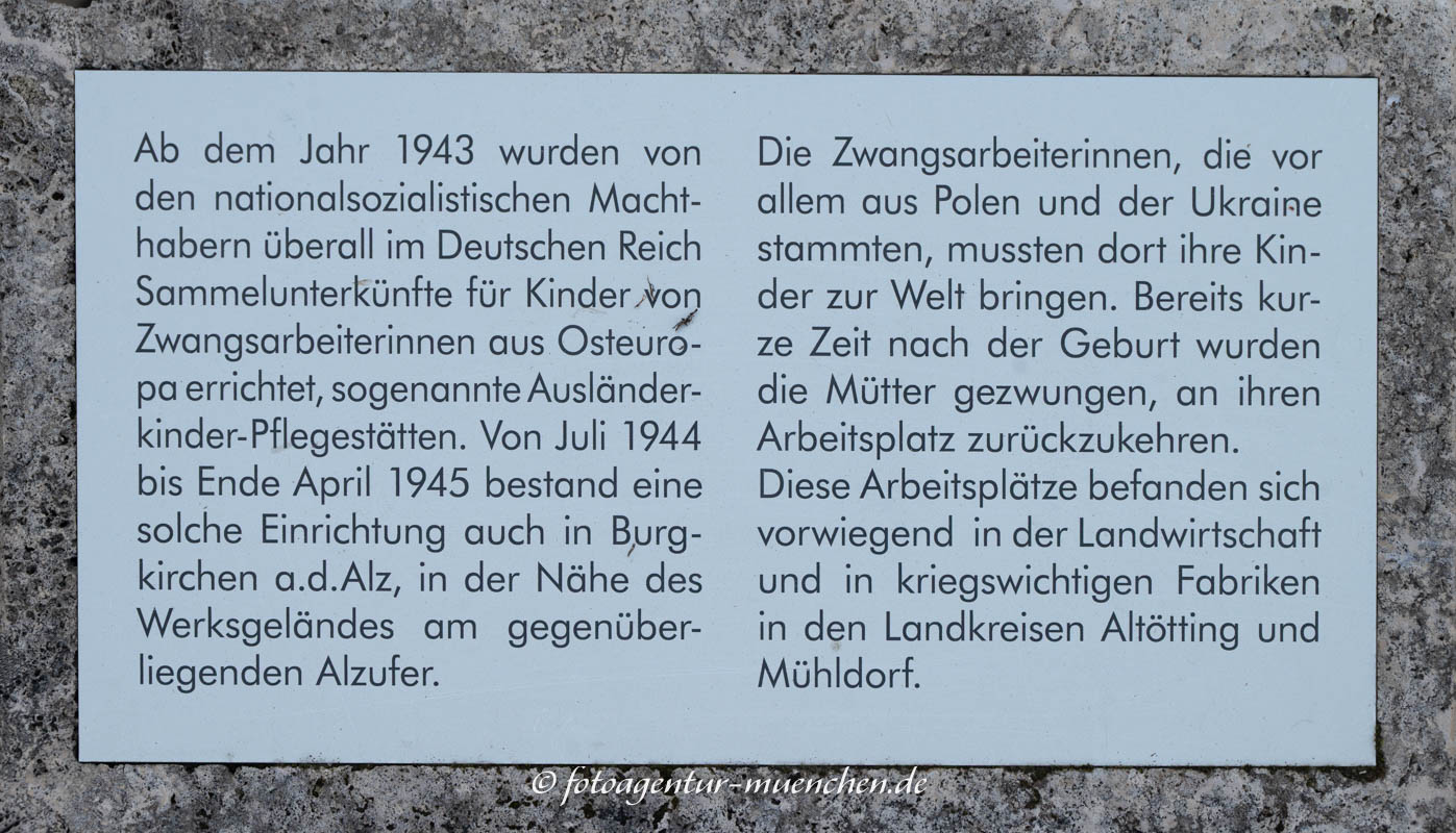 Kindergrab Burgkirchen - Infotafel