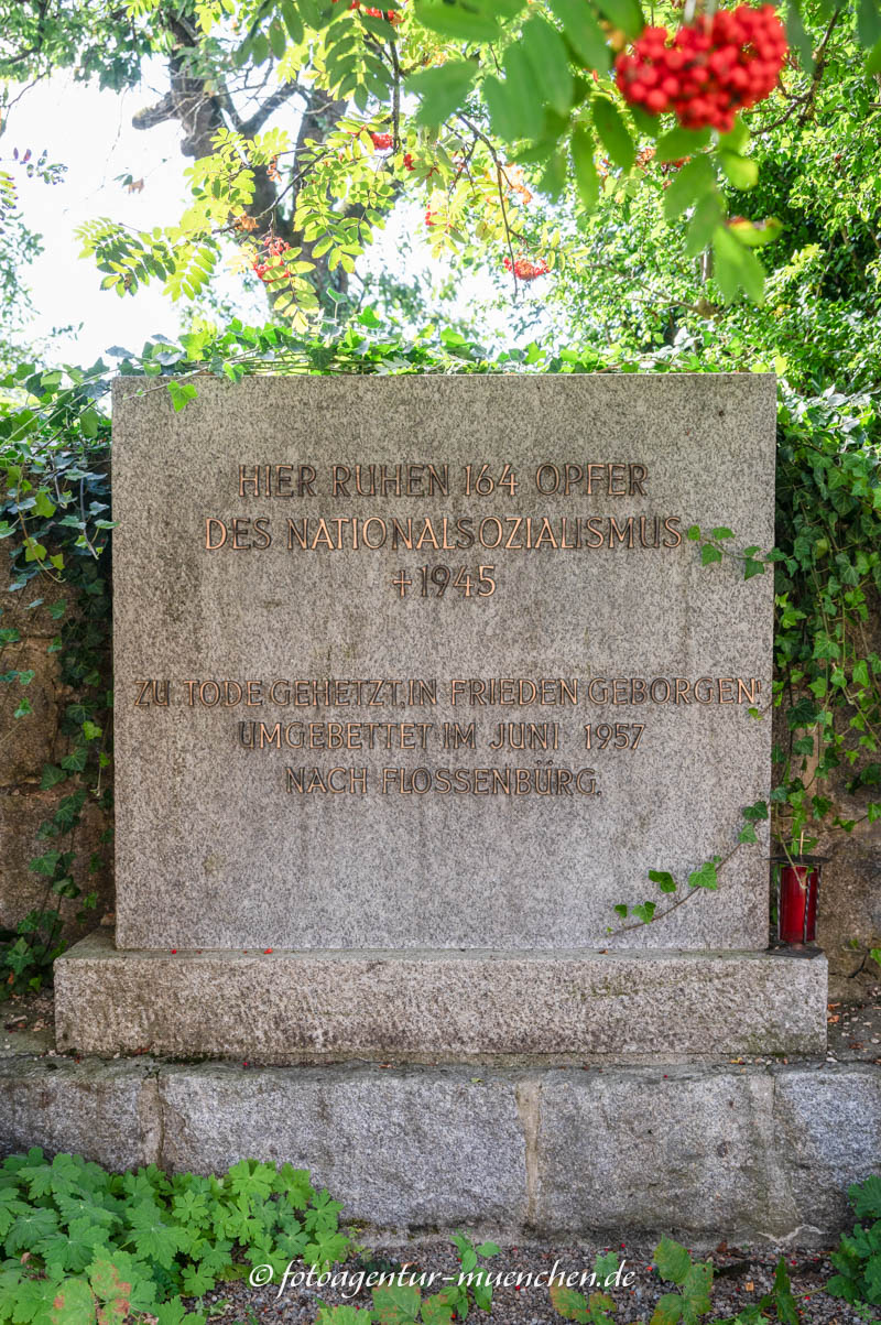 KZ-Gedenkstätte - Friedhof Bernried