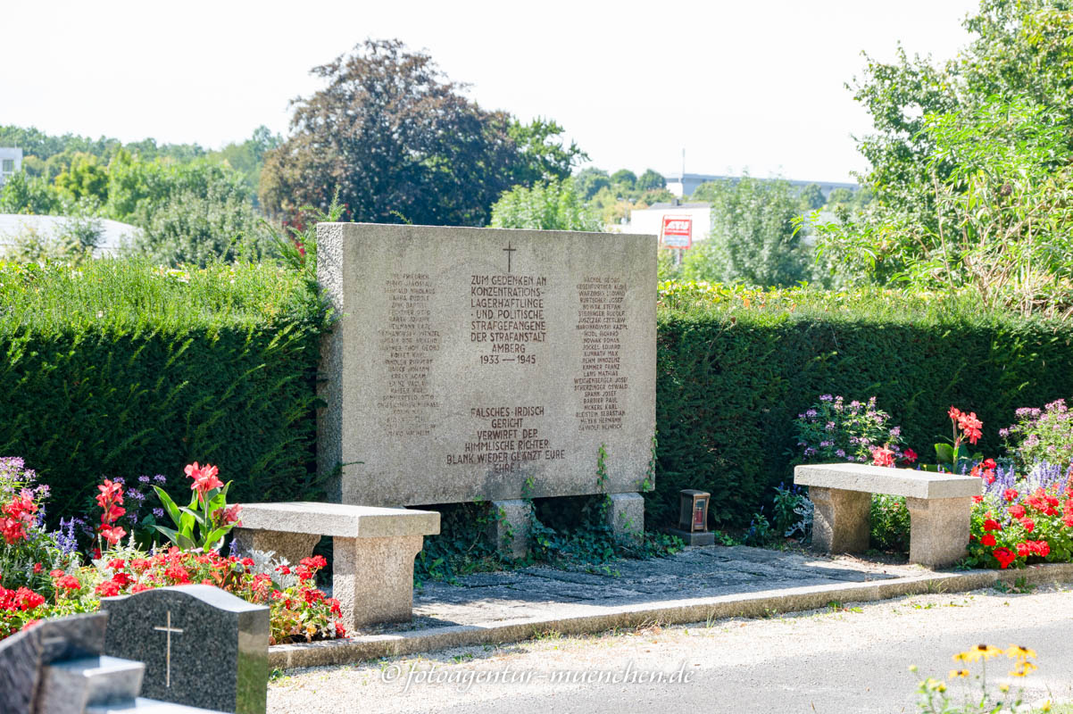 KZ-Grabstätten - Katharinenfriedhof