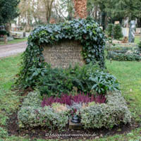  - grab - Gustav Gsaenger