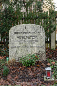  - Grab - Arthur Kaufmann