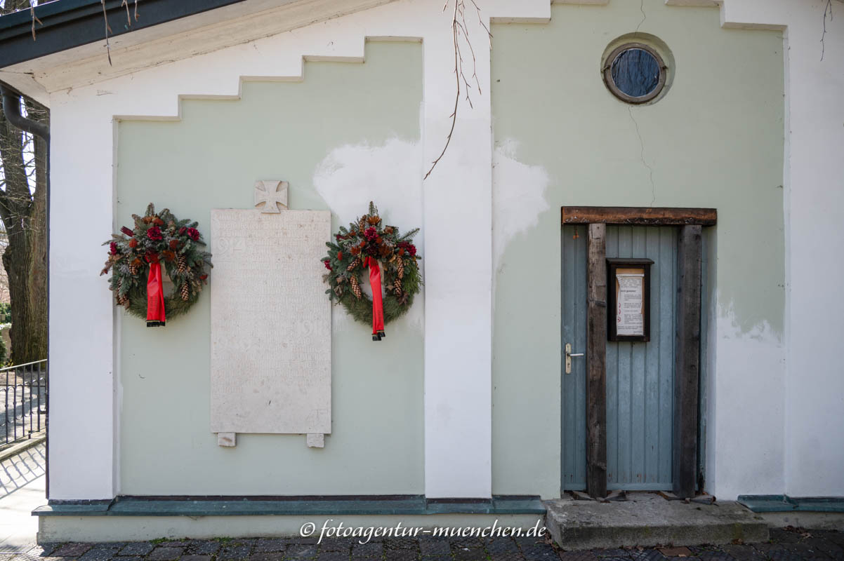 Kriegerdenkmal Freiwillige Feuerwehr