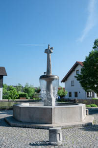 Kaiser-Ludwig-Brunnen