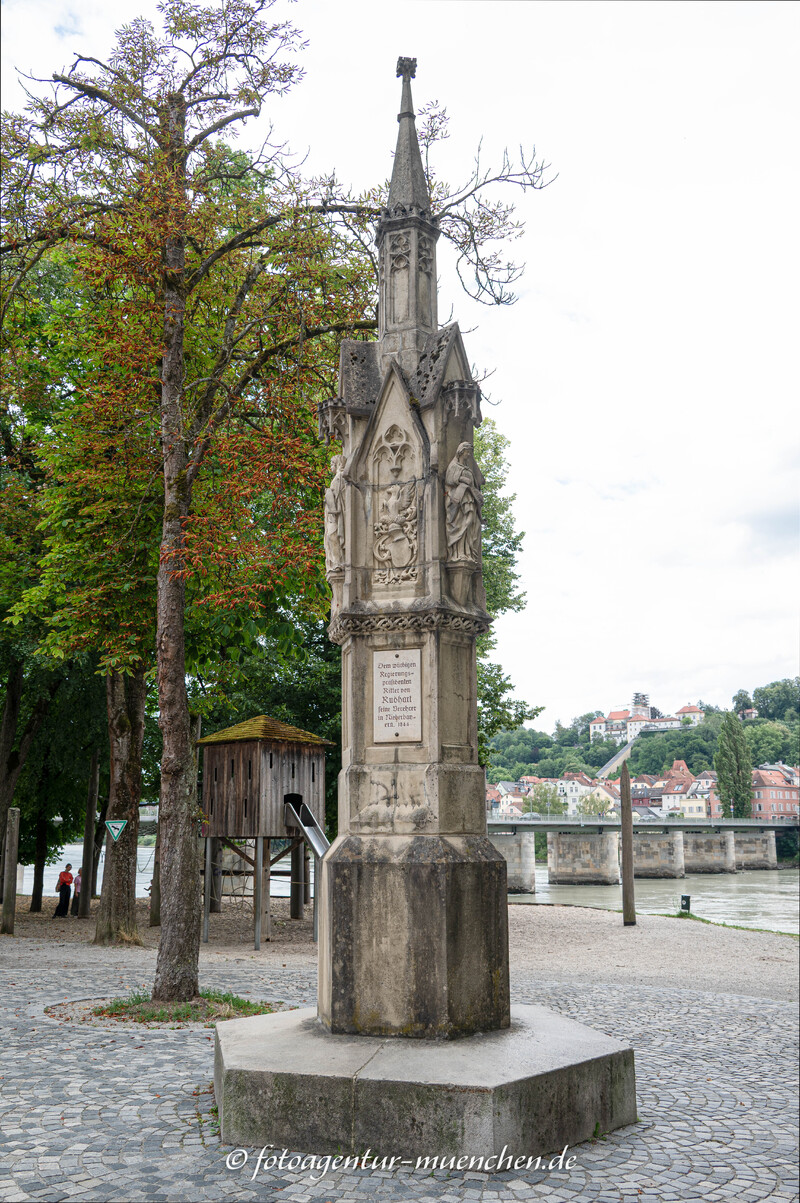 Denkmal für Ignaz von Rudhart