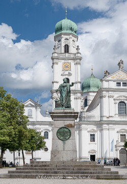 Max-Denkmal