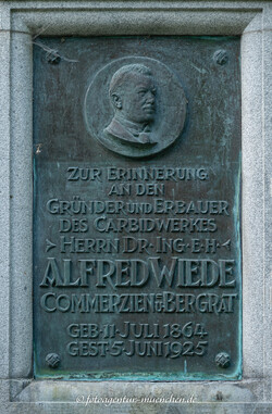Denkmal für Alfred Wiede