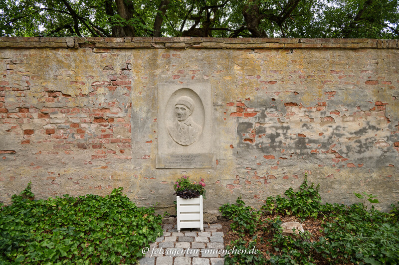 Denkmal - Wilhelm Friedrich Freiherr von Denkendorf