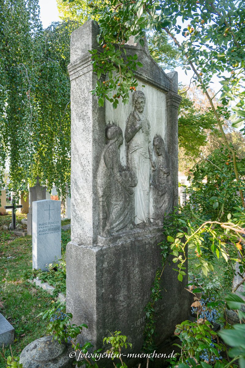 Grab - Sophie von Rützow