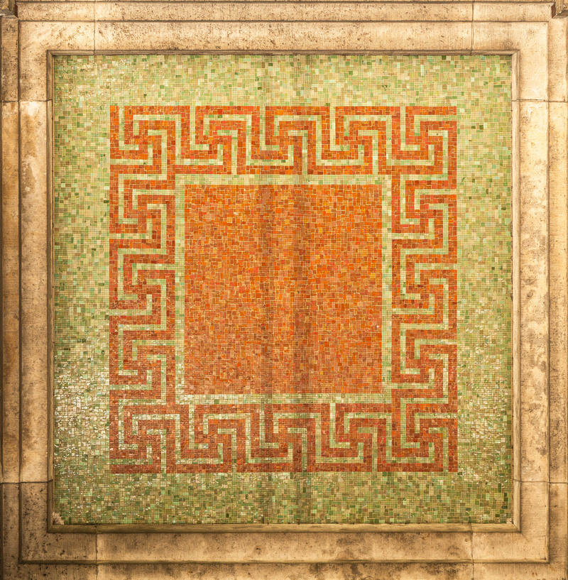 Haus der Kunst, Hackenkreuz