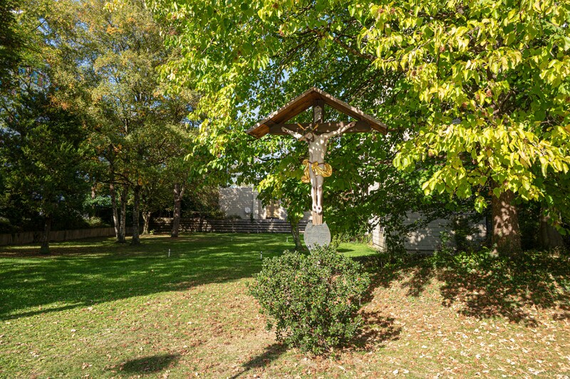 Gedenkkreuz - Maria Lorettokapelle