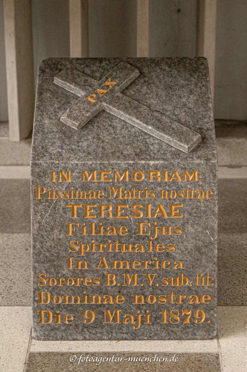 Gedenkstein - Karolina Gerhasdinger